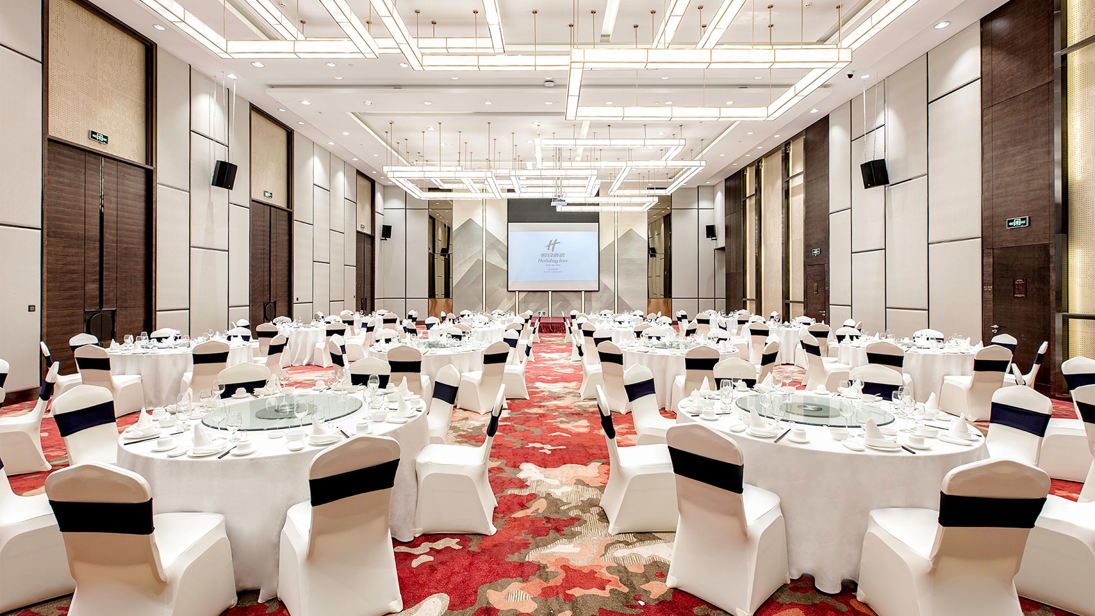 Holiday Inn Baoji Central By Ihg Exterior photo