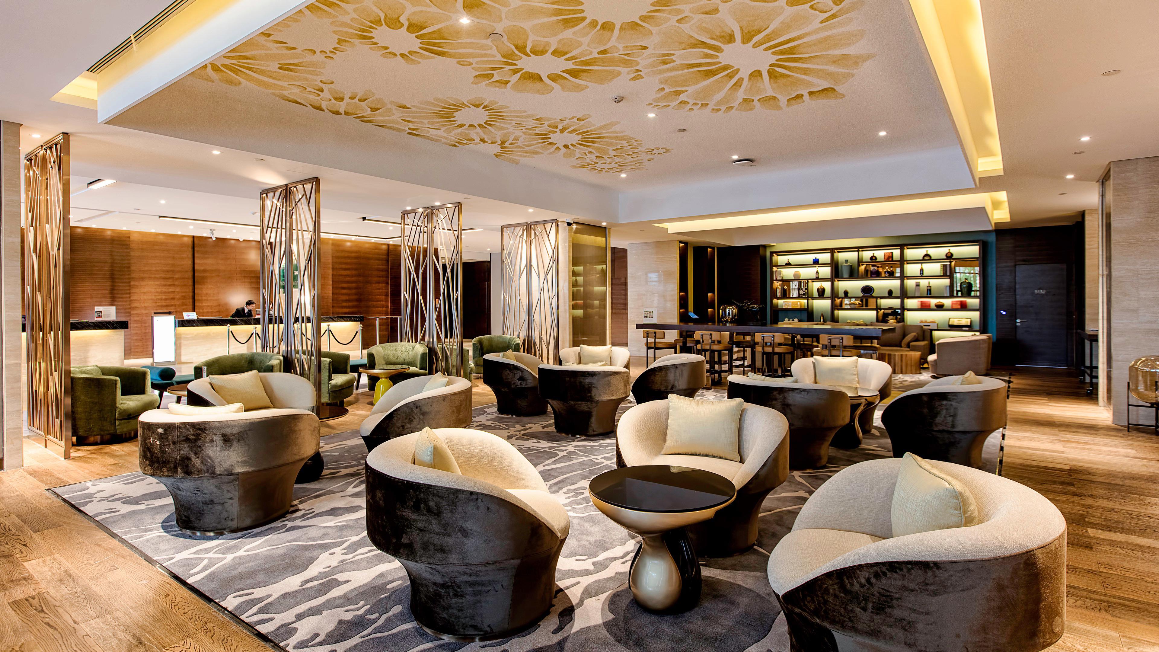 Holiday Inn Baoji Central By Ihg Exterior photo
