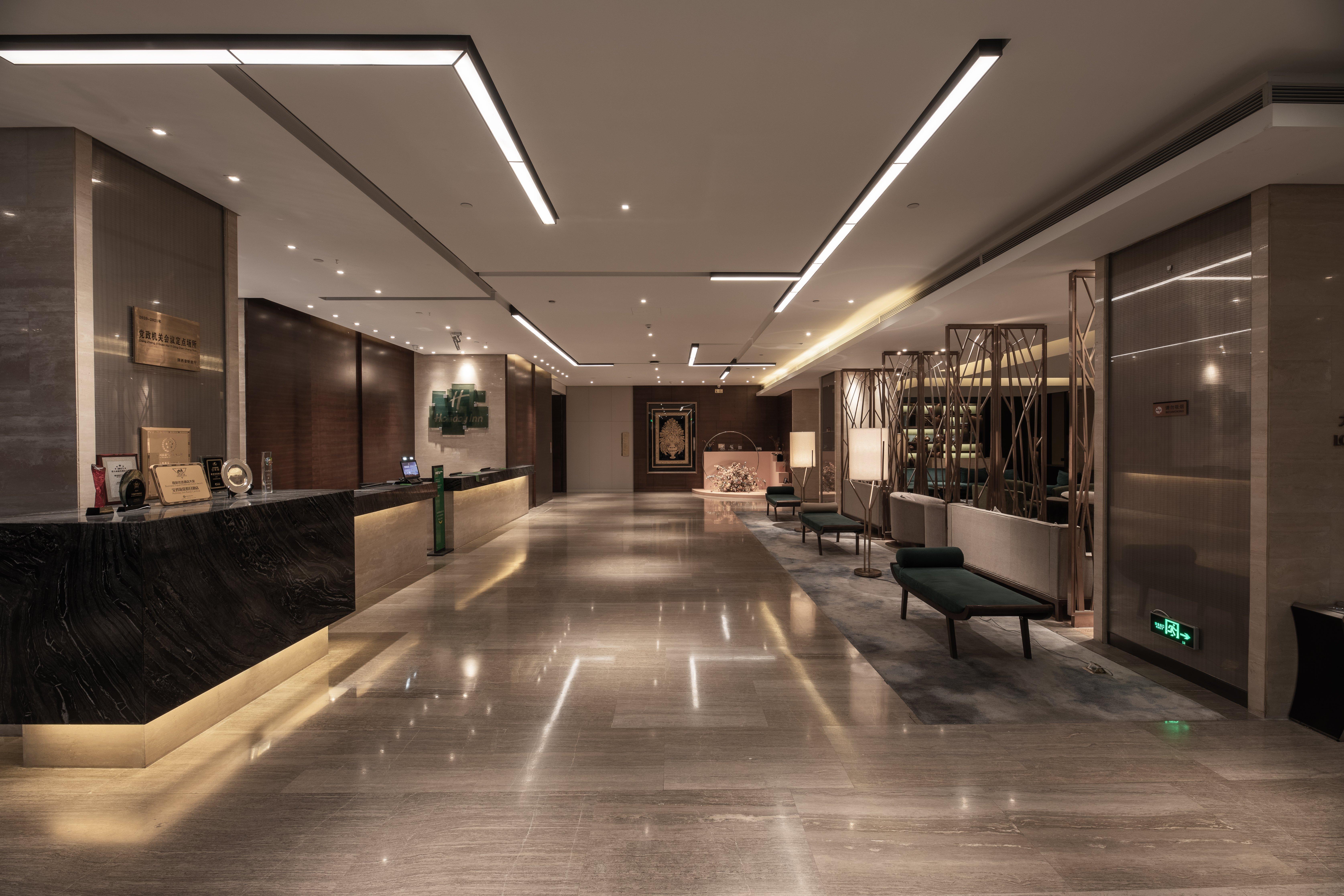 Holiday Inn Baoji Central By Ihg Exterior photo