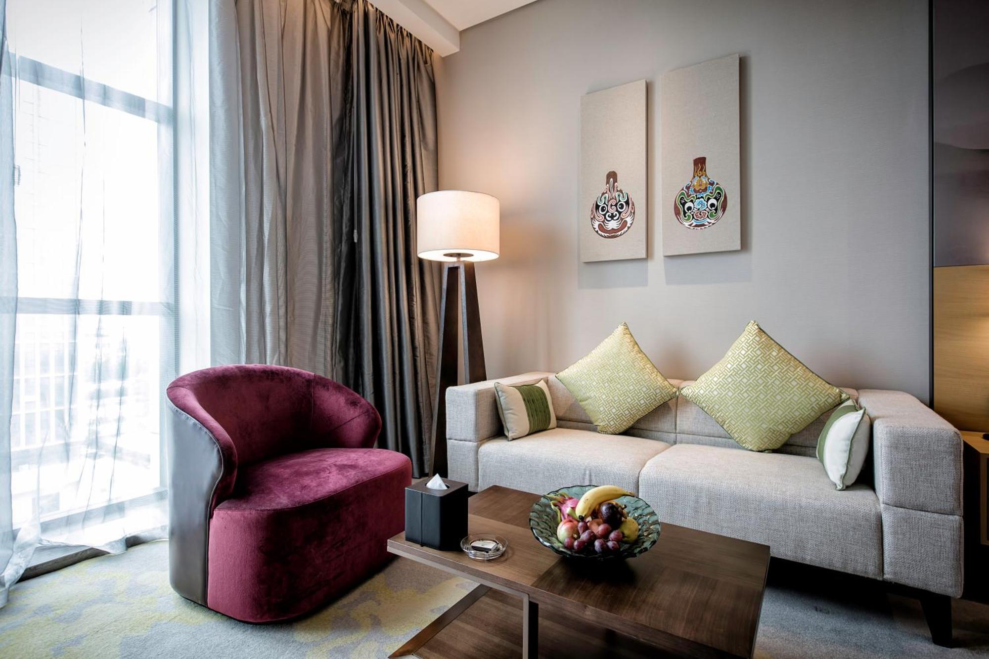 Holiday Inn Baoji Central By Ihg Exterior photo